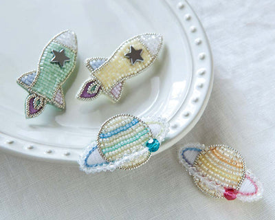 Beads Brooch Kit - Designed by Anne Mika Inagaki