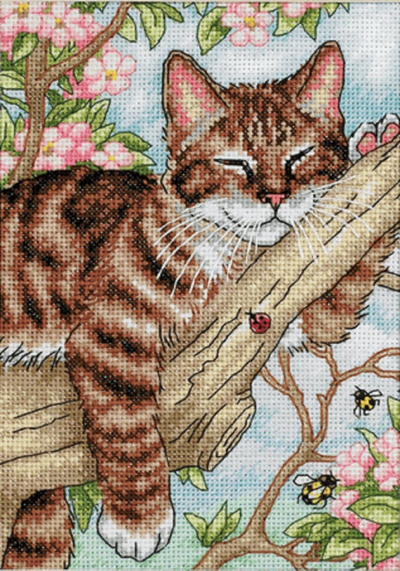 Dimensions The Gold Collection Counted Cross Stitch Kit - Napping Kitten